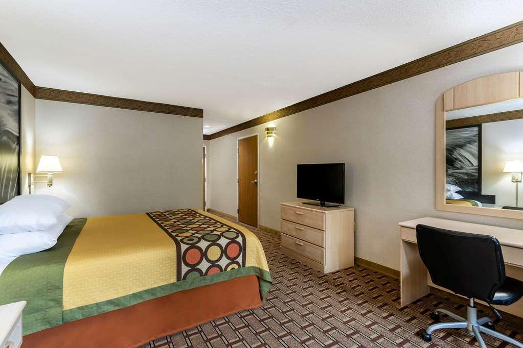 Super 8 By Wyndham Marysville/Port Huron Area Exteriör bild