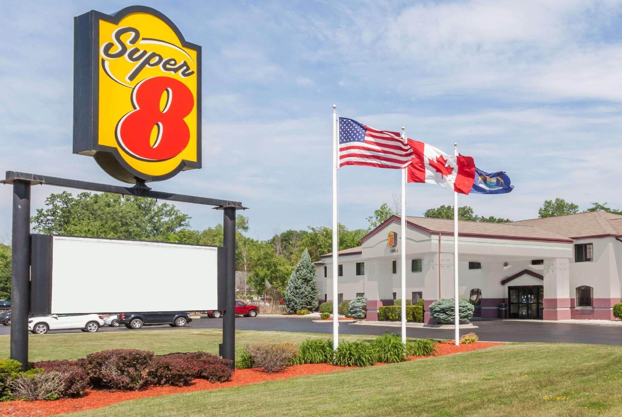 Super 8 By Wyndham Marysville/Port Huron Area Exteriör bild