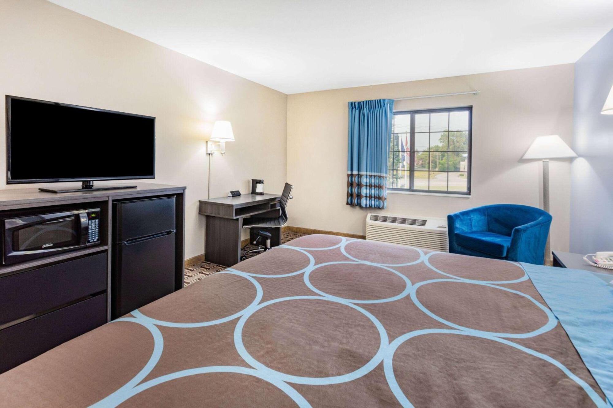 Super 8 By Wyndham Marysville/Port Huron Area Exteriör bild