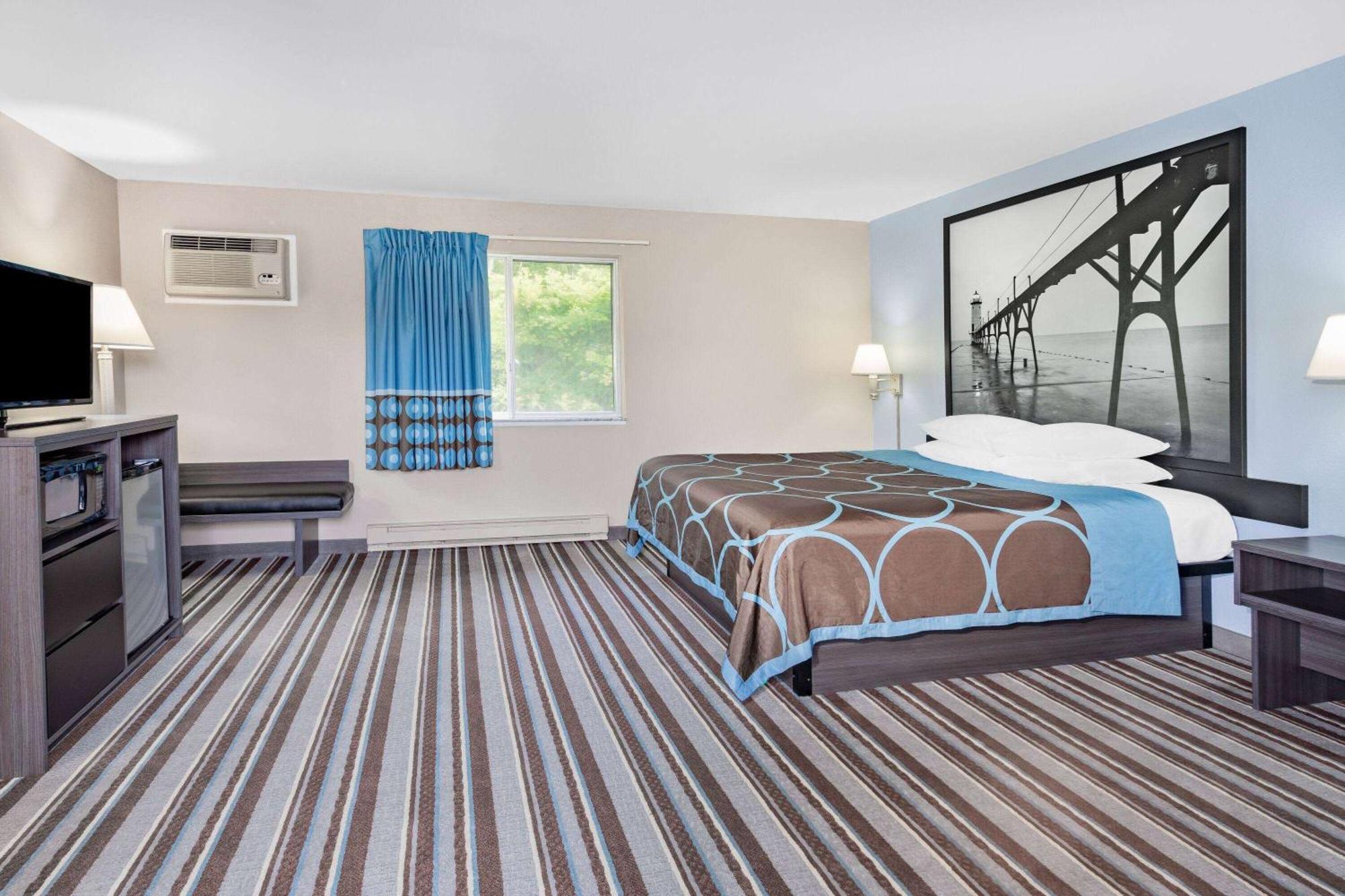 Super 8 By Wyndham Marysville/Port Huron Area Exteriör bild